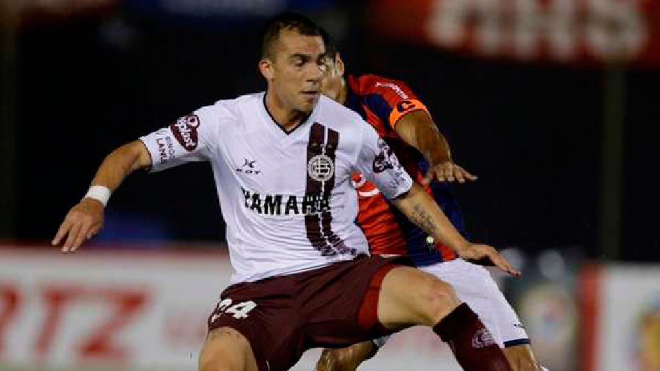 Lanús tropezó con Cerro Porteño en Asunción.