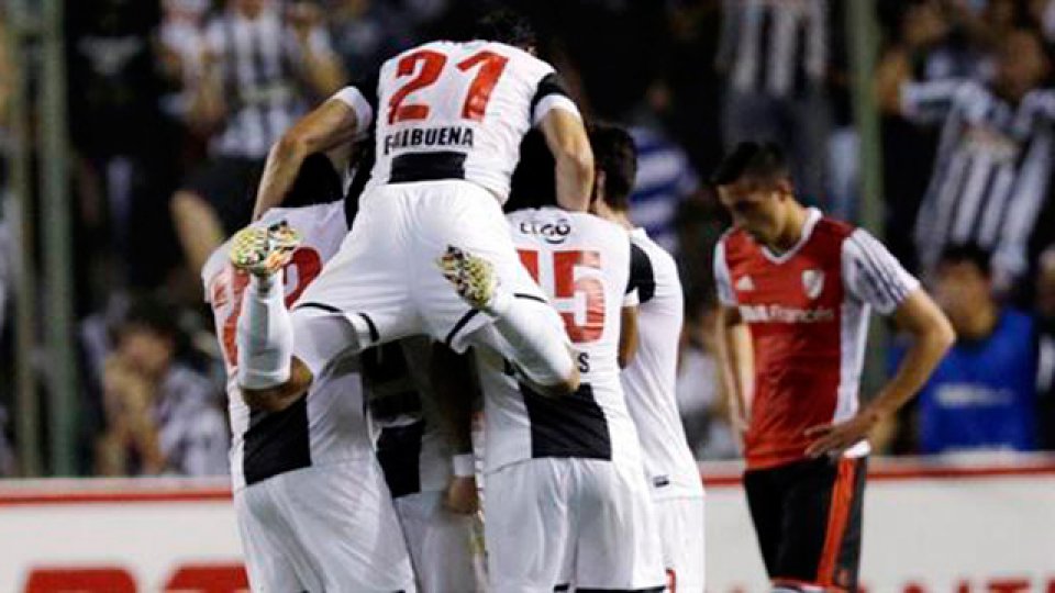 River ganó en Asunción por los octavos de la Sudamericana.