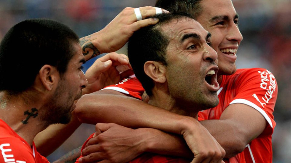 Montenegro celebra su gol ante San Lorenzo.