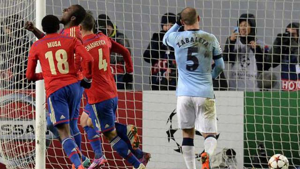 Pablo Zabaleta sufre el empate.