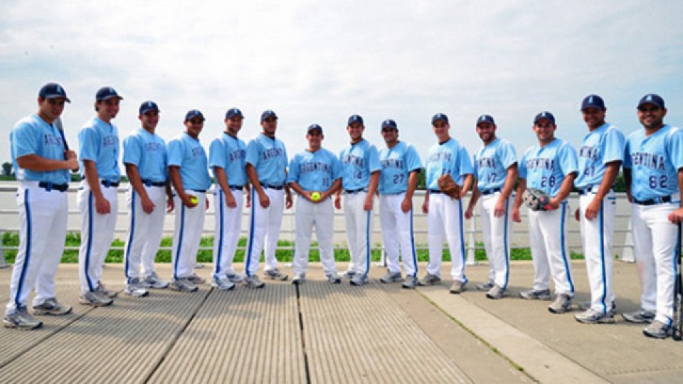 El plantel argentino debuta esta noche ante Dominicana. El plantel argentino debuta esta noche ante Dominicana.