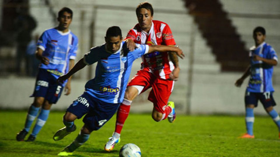 El Gato fue eliminado de la Copa Argentina nuevamente por el Lobo.