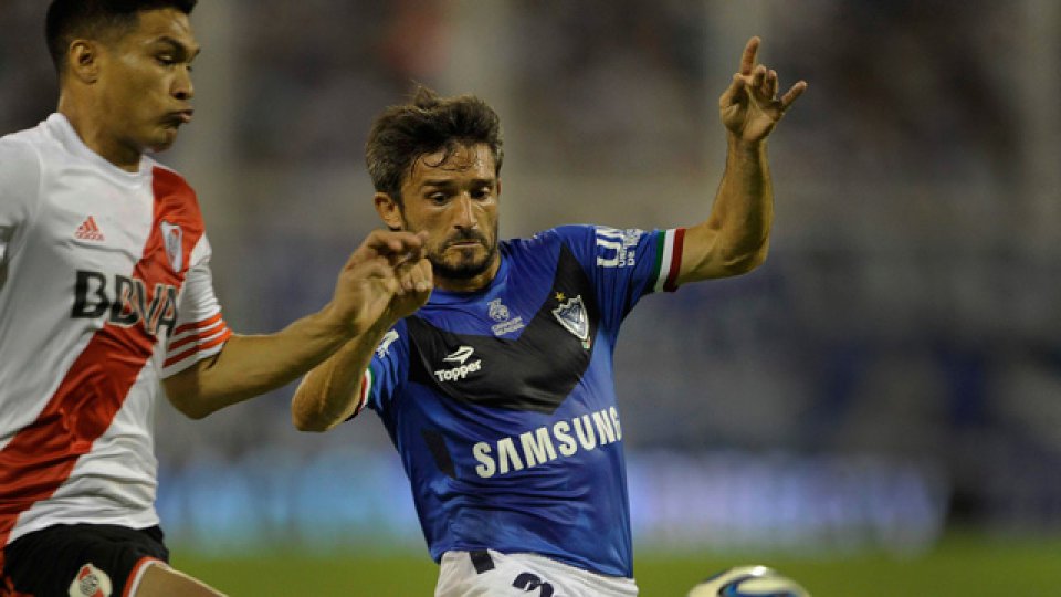 Vélez se convirtió en un difícil rival para el puntero.