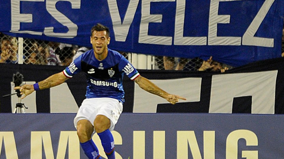 Caraglio marcó el tanto que le dio la victoria parcial al Fortín.