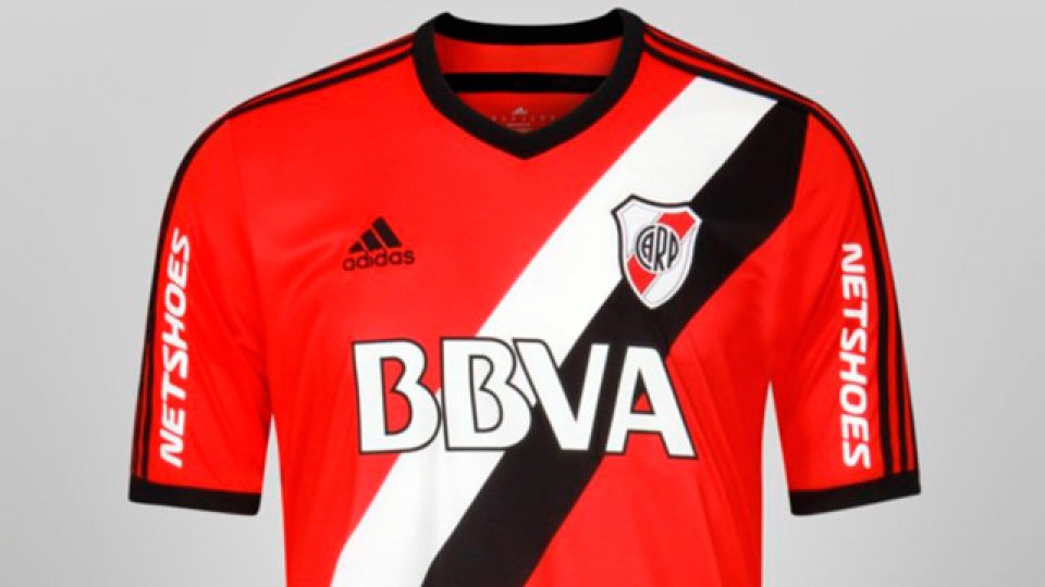 El Millonario dio a conocer la indumentaria suplente.