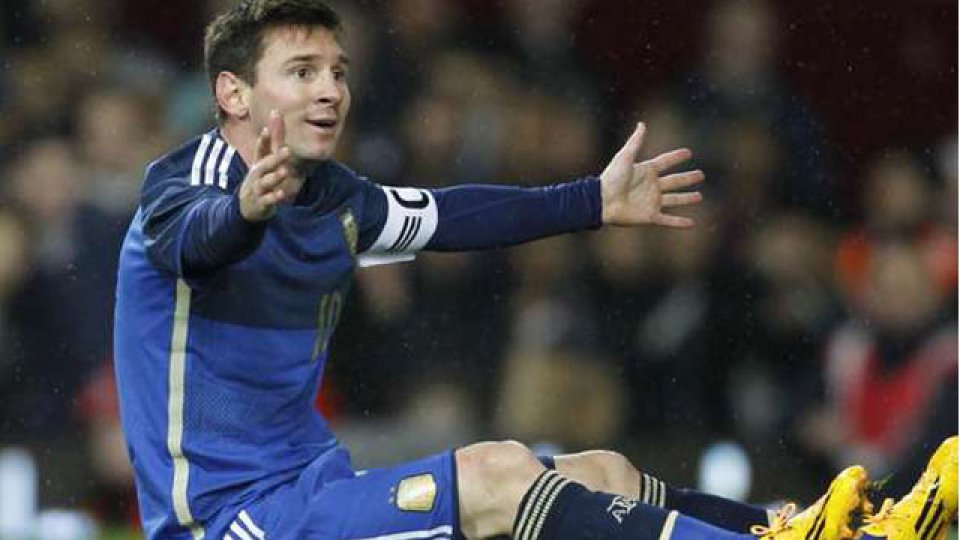 Lio puso de penal el gol para la victoria argentina.