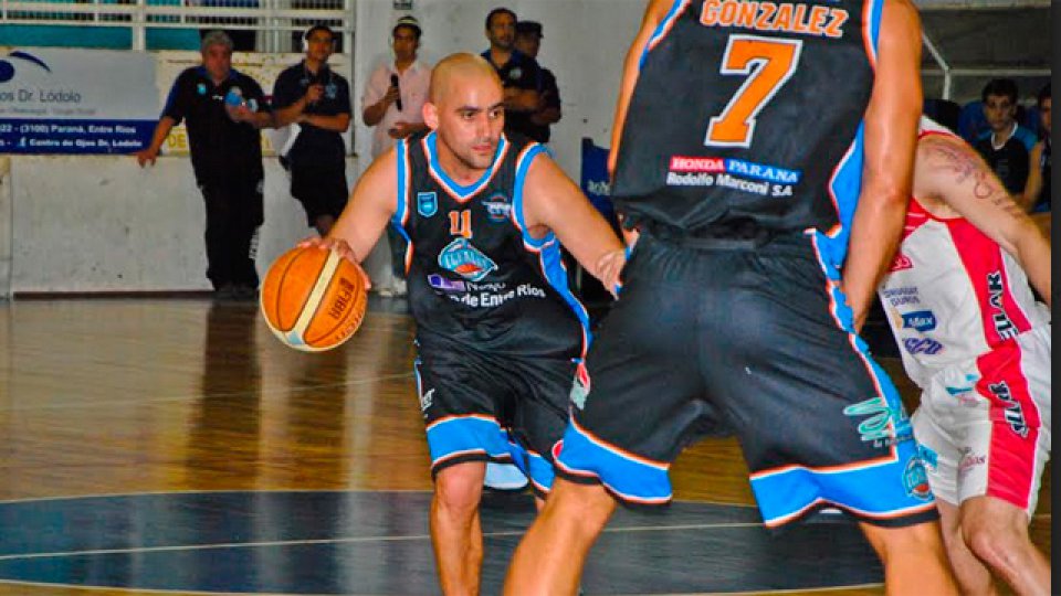 El AEC venció por 85 a 73 a Tomás de Rocamora.