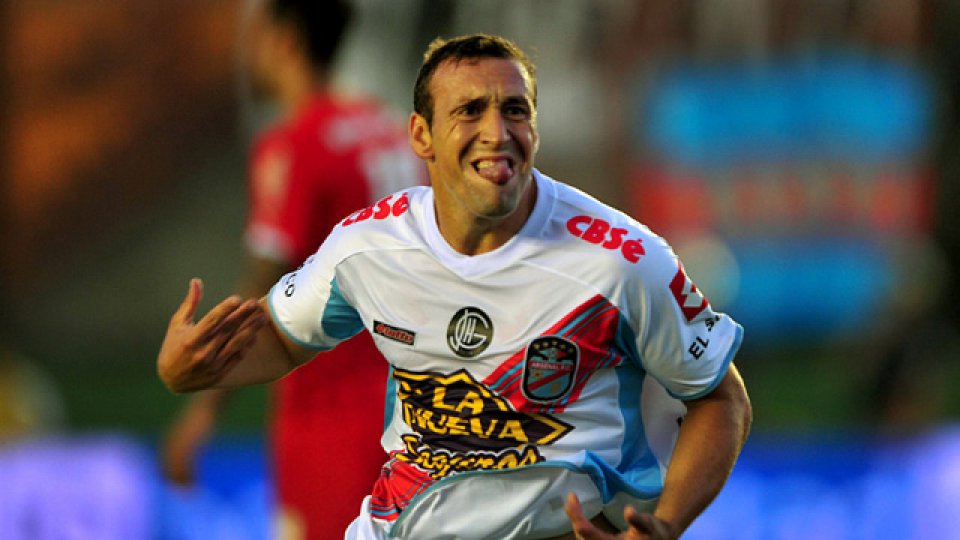 El empate le permite al Rojo seguir en la lucha por el campeonato.