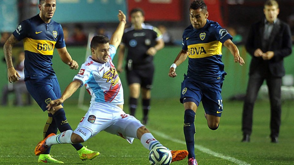 El Xeneize no pudo subirse al último tren de la ilusión.