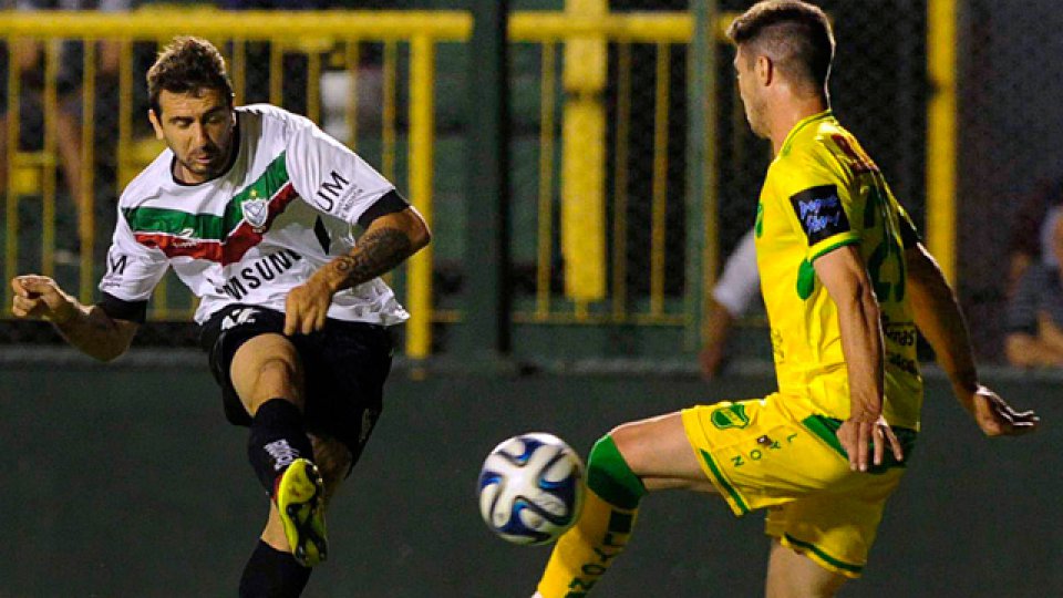 Pratto anot&oacute; los goles del triunfo de V&eacute;lez.