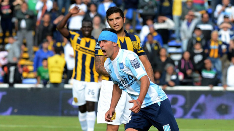 Racing gan&oacute; en Rosario y qued&oacute; a un paso del t&iacute;tulo.