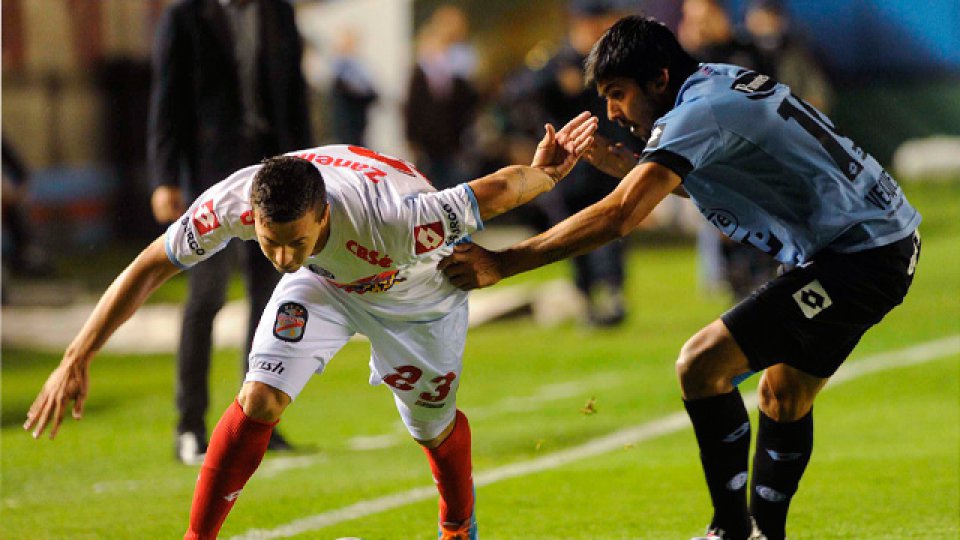 Belgrano le gan&oacute; a Arsenal en Sarand&iacute;.