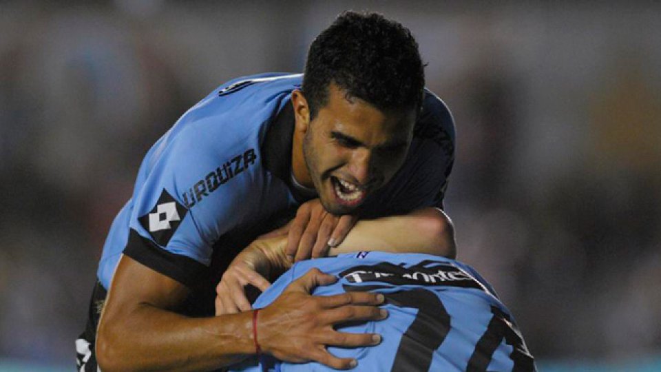 Belgrano le gan&oacute; a Arsenal en Sarand&iacute;.