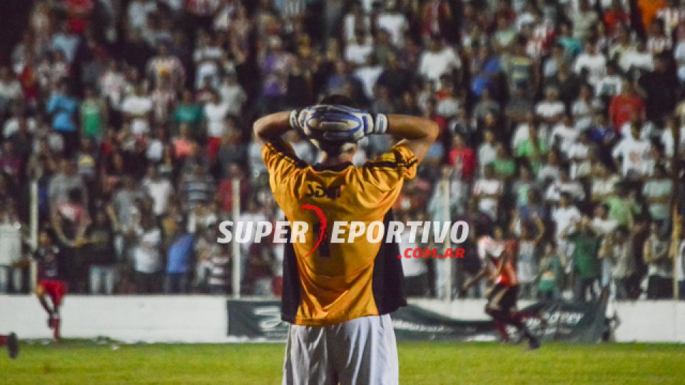 Atlético Paraná superó por 2-0 a Sportivo Patria de Formosa.