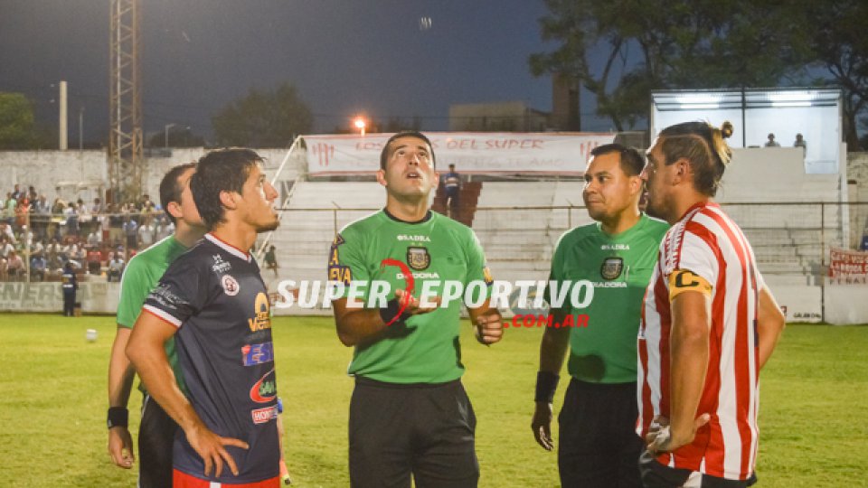 Atlético Paraná superó por 2-0 a Sportivo Patria de Formosa.