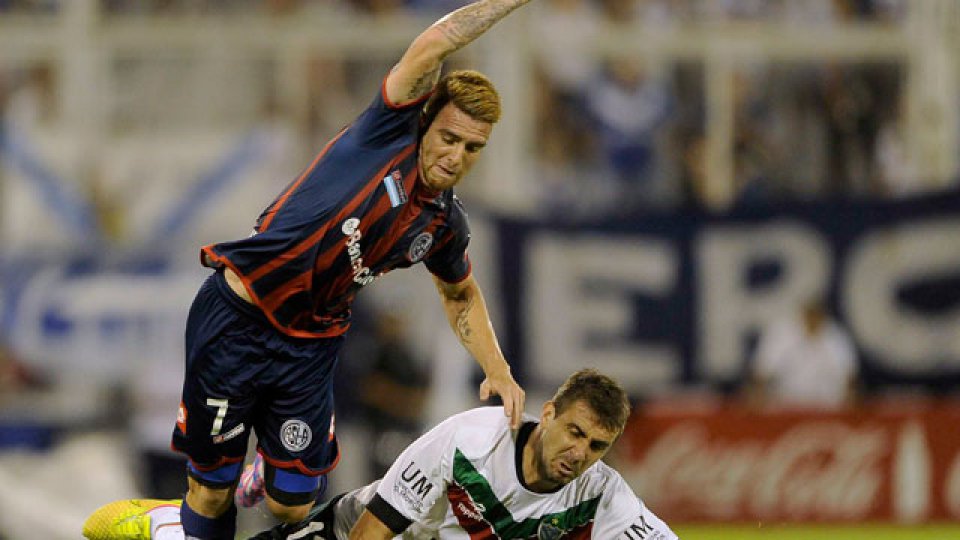 SAN LORENZO. Le gan&oacute; a V&eacute;lez en Liniers.