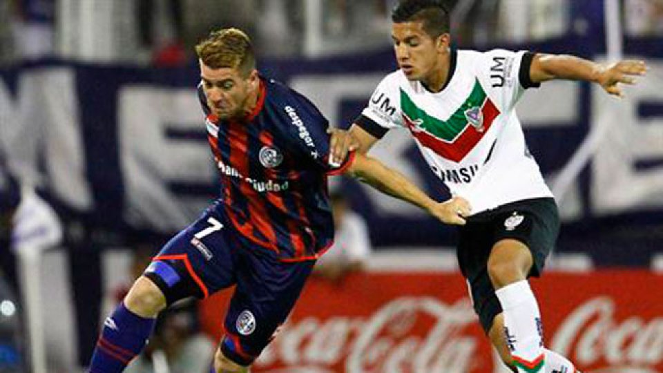 SAN LORENZO. Le gan&oacute; a V&eacute;lez en Liniers.
