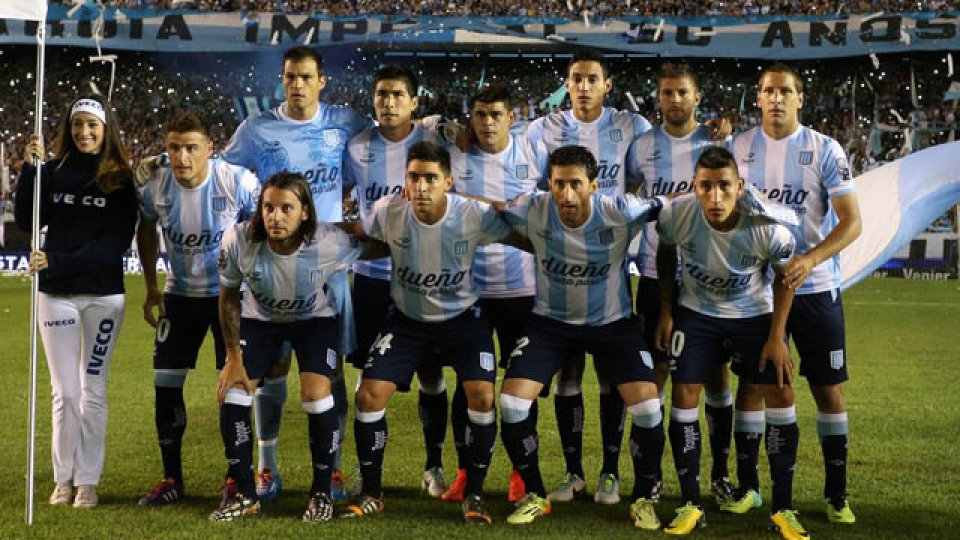 El equipo titular que le dio a Racing una nueva alegría.