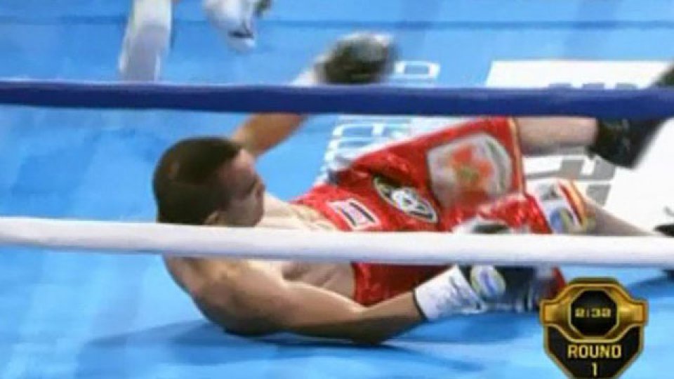 Narváez cayó dos veces por round.