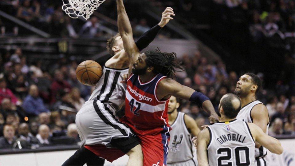 Manu jugó 28 minutos donde sumó 5 puntos, 5 asistencias y 3 rebotes. Manu jugó 28 minutos donde sumó 5 puntos, 5 asistencias y 3 rebotes.