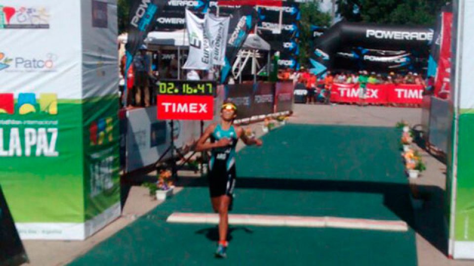 Los ganadores del 31° Triathlon Internacional de La Paz.