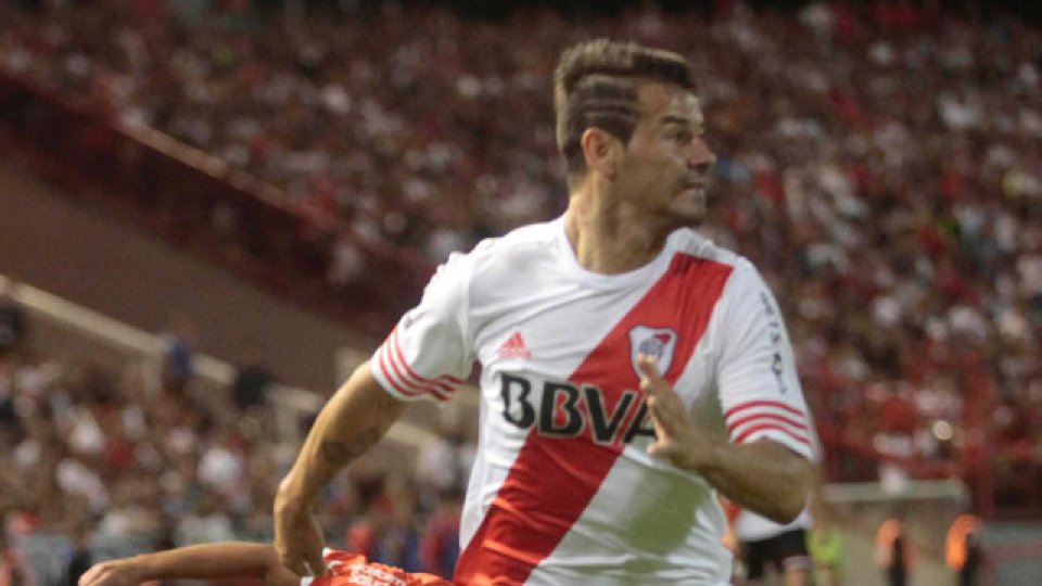 River aplastó a Independiente para quedarse con la Copa de Oro.