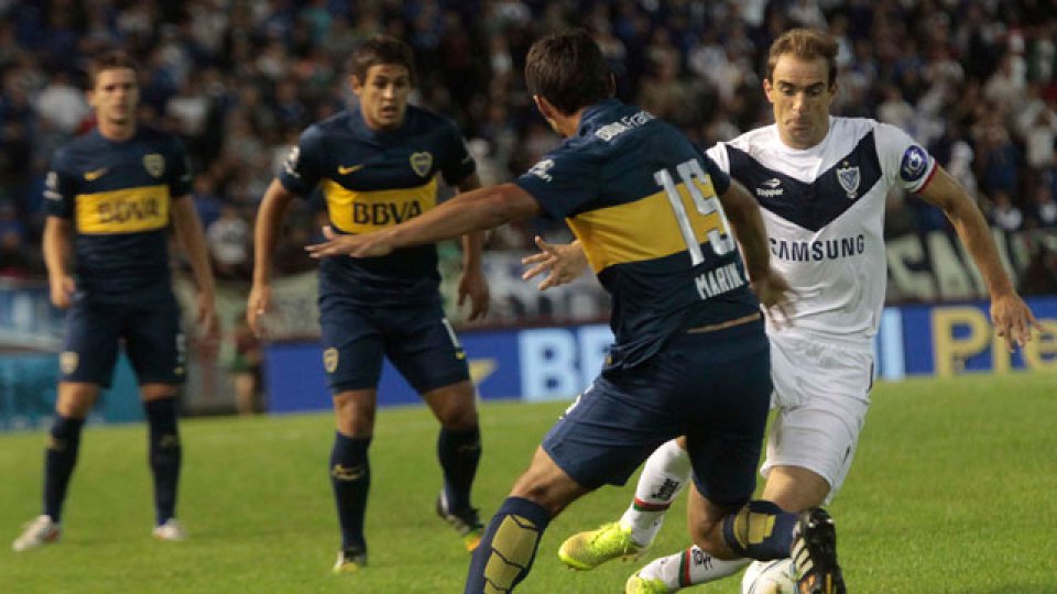 BOCA. Le ganó a Vélez y se metió en la Copa.