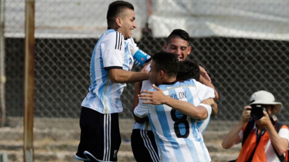 Argentina defenderá la punta del Hexagonal.