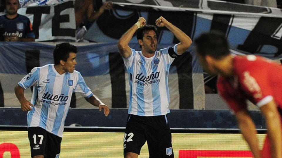 En Mar del Plata, Racing le ganó a Independiente.