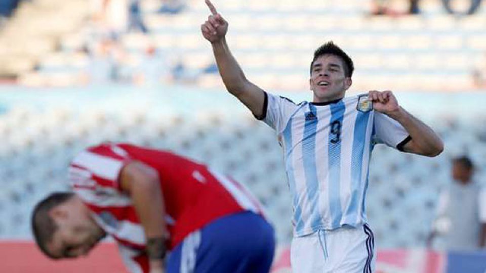 Gio Simeone, el goleador en Uruguay.