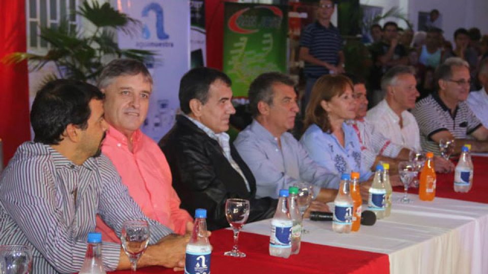 La presentación del Decano (Foto: Elonce Gol).