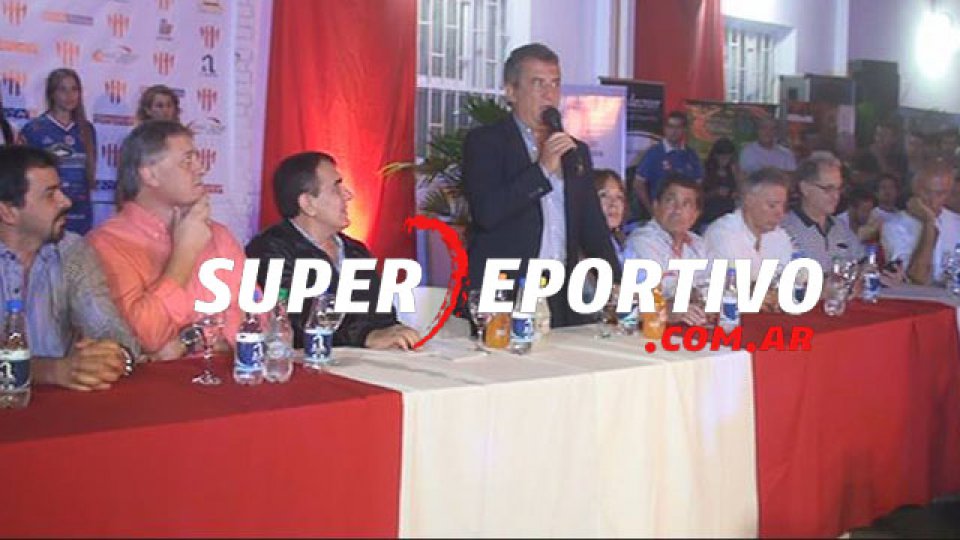 &quot;El primer equipo que se armó fue el de la Comisión Directiva&quot;, señaló Cáceres.