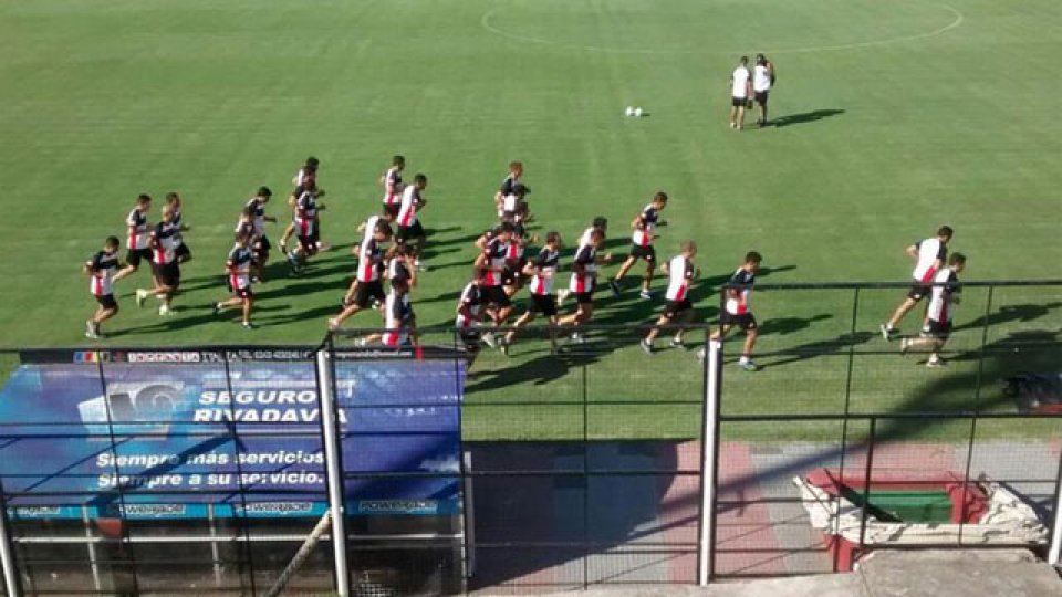 Patronato tiene confirmado el equipo para el debut.