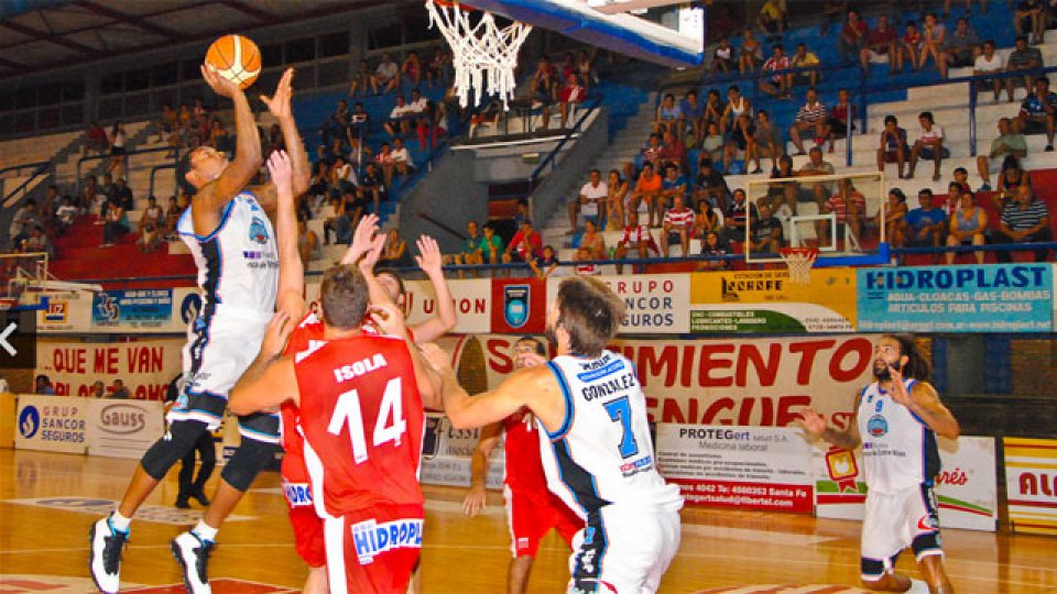 Echagüe se trajo un triunfazo de Santa Fe.