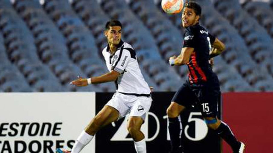 El Ciclón sorprendió y dio vuelta el partido.