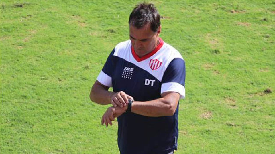 El director técnico de Unión pule detalles para el compromiso ante Vélez.