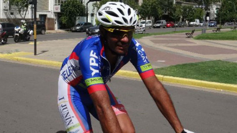 murió el ciclista Sebastián Cancio, tras deshidratarse en una competencia.