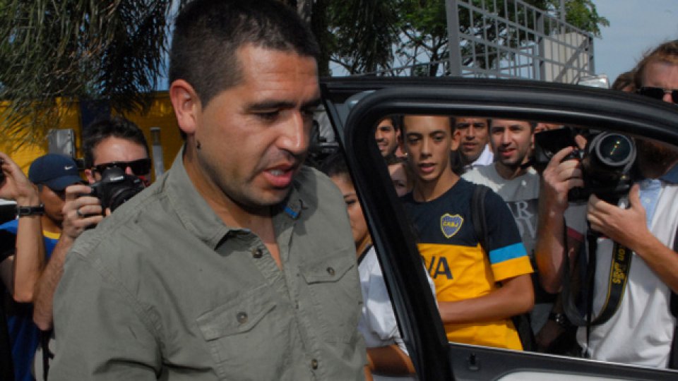 Riquelme les deseo suerte a sus ex compañeros.