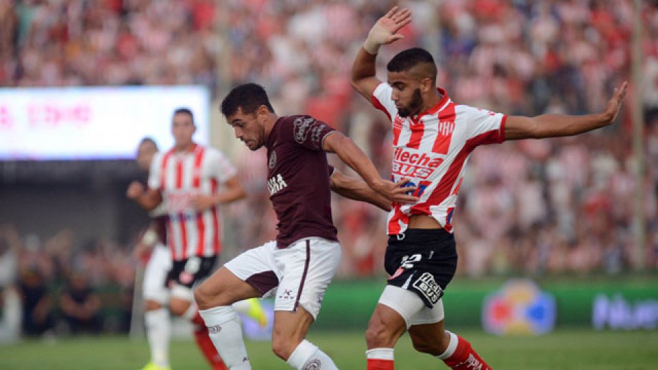 El empate deja a ambos equipos con 5 puntos.