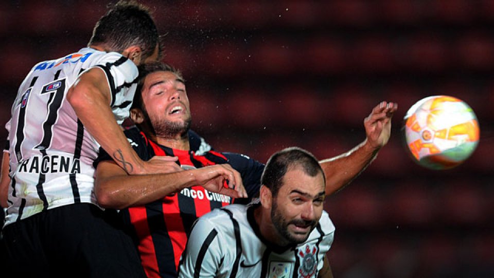 San Lorenzo falló su puntería y recibió una derrota.