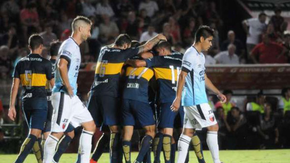 Boca no pudo ganar en Santa Fe.