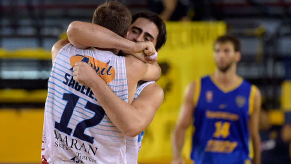 Triunfazo de Sionista en la Bombonerita. (Ligate una foto)