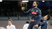 Napoli venció al Dinamo Moscú gracias a los goles de Higuaín