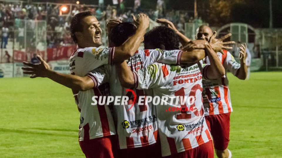 Atlético Paraná igualó con Atlético Tucumán en el Pedro Mutio.