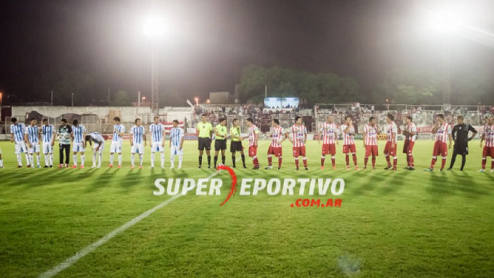 Atlético Paraná igualó con Atlético Tucumán en el Pedro Mutio.