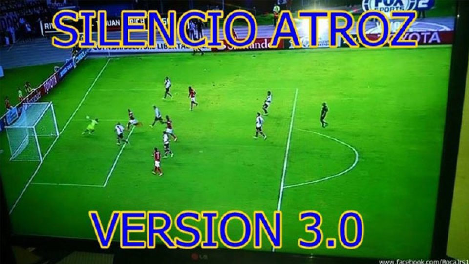 Boca salió rápido al ataque y carga a River con filosos afiches.