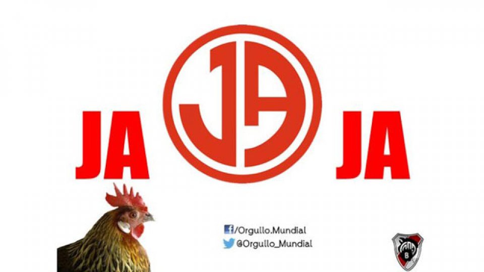 Boca salió rápido al ataque y carga a River con filosos afiches.