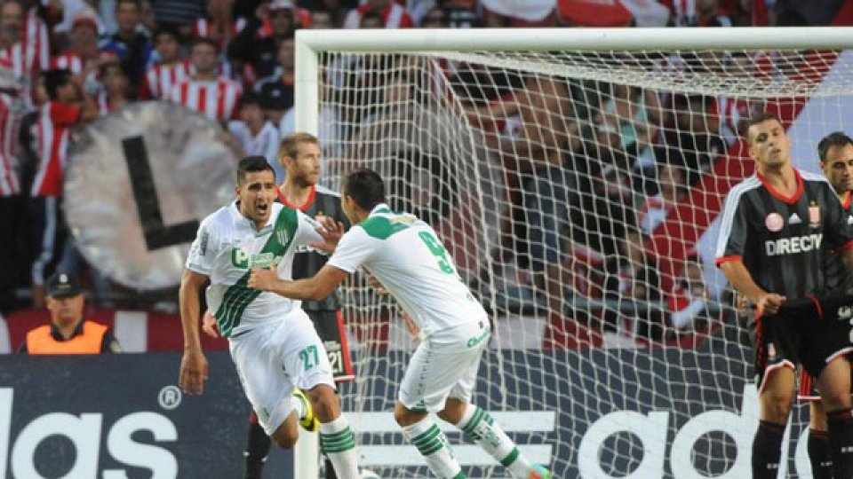 Viatri puso el empate para el Taladro.