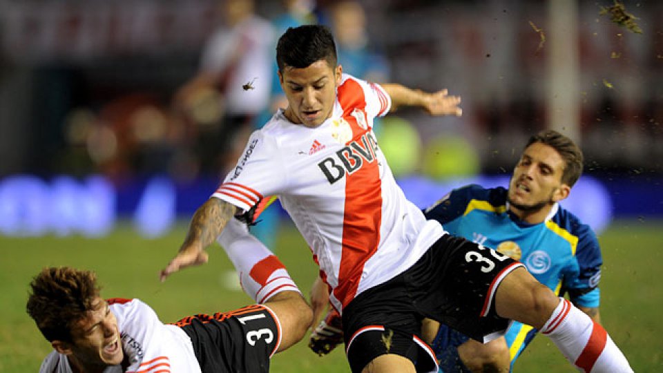 River le ganó a Sevilla y se quedó con la Euroamericana.