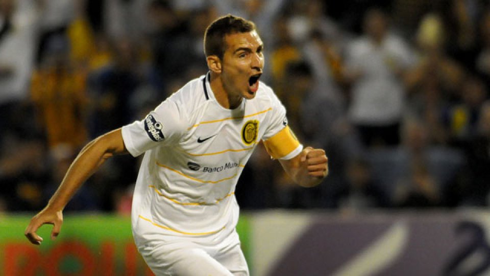 Marco Rubén marcó pero Central no pudo con Colón de local.